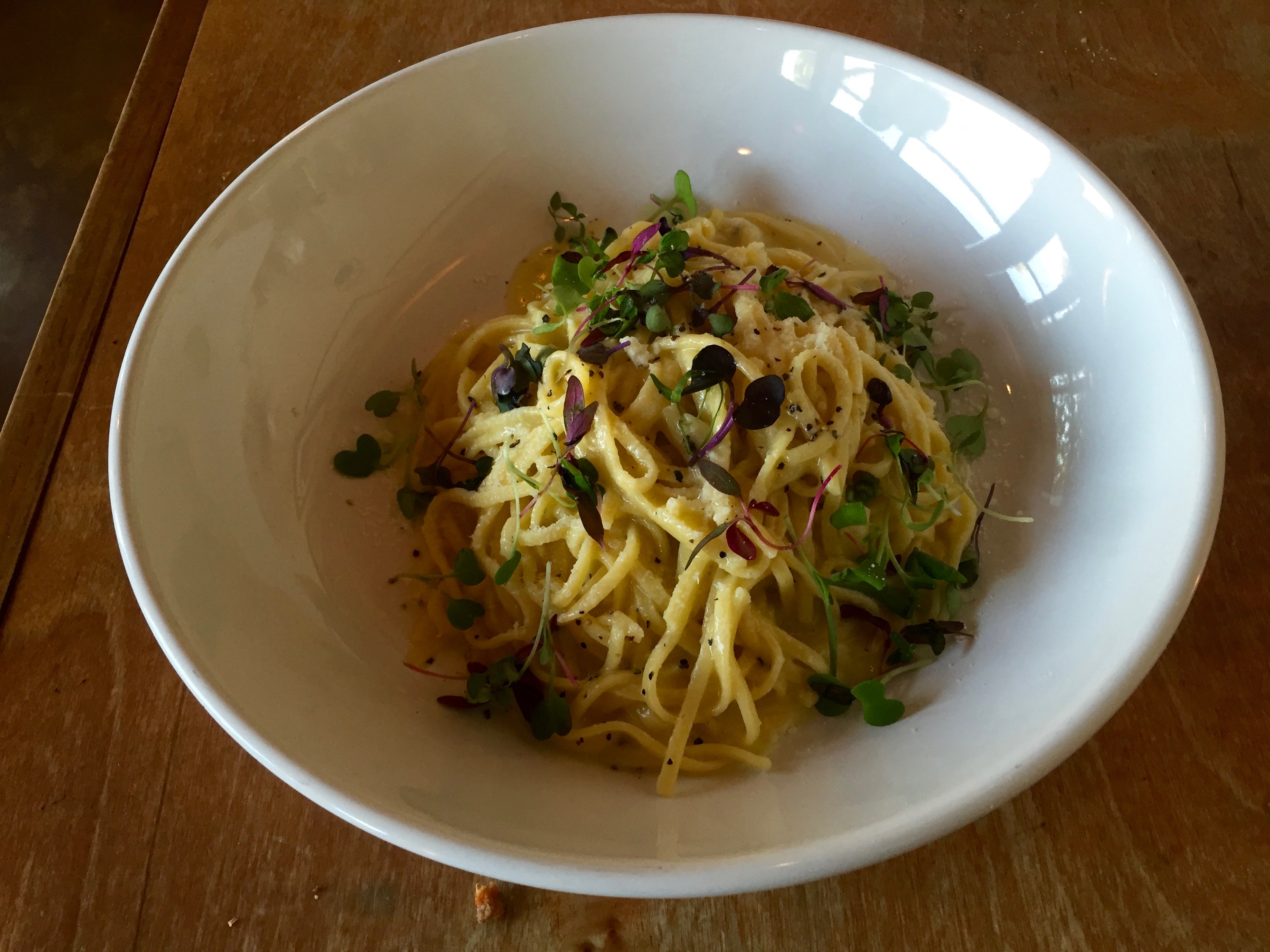 linguine cacio e pepe