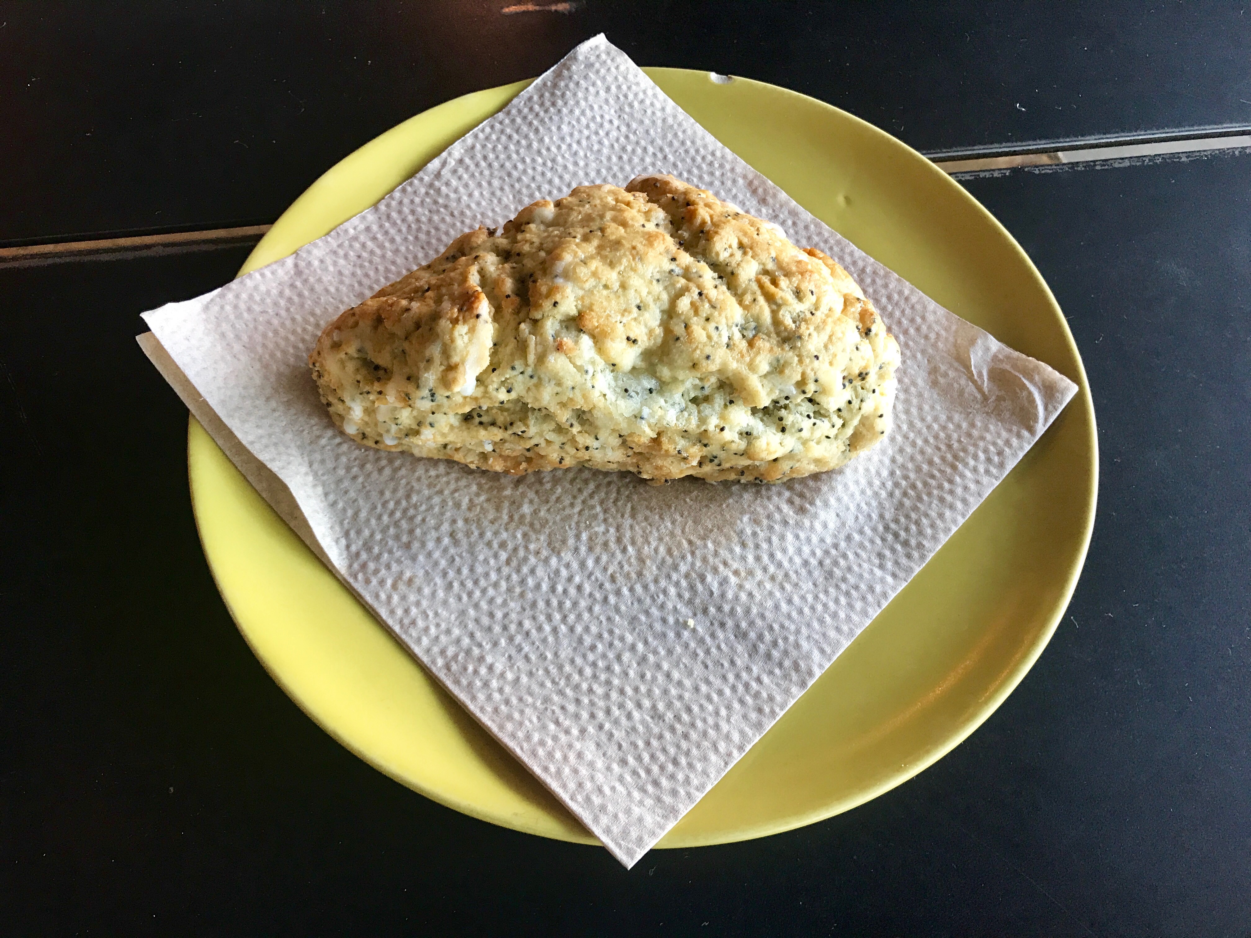 lemon poppy seed scone