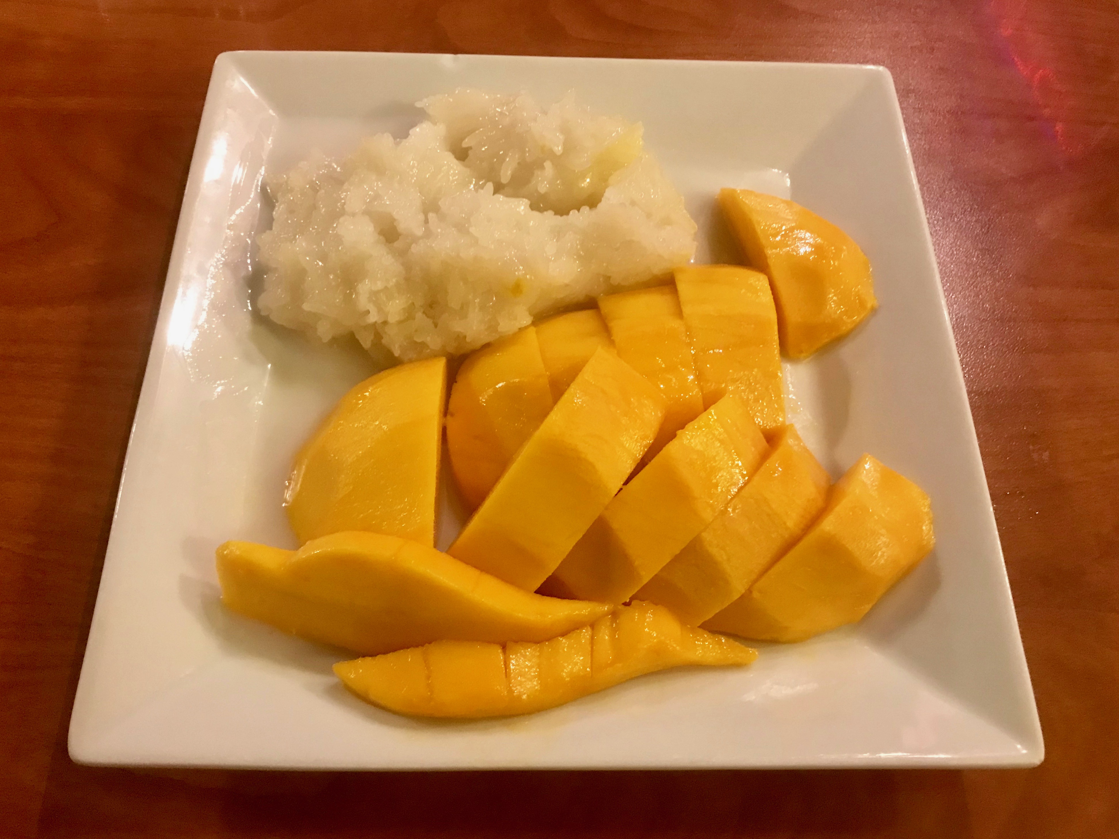 sticky rice with mango