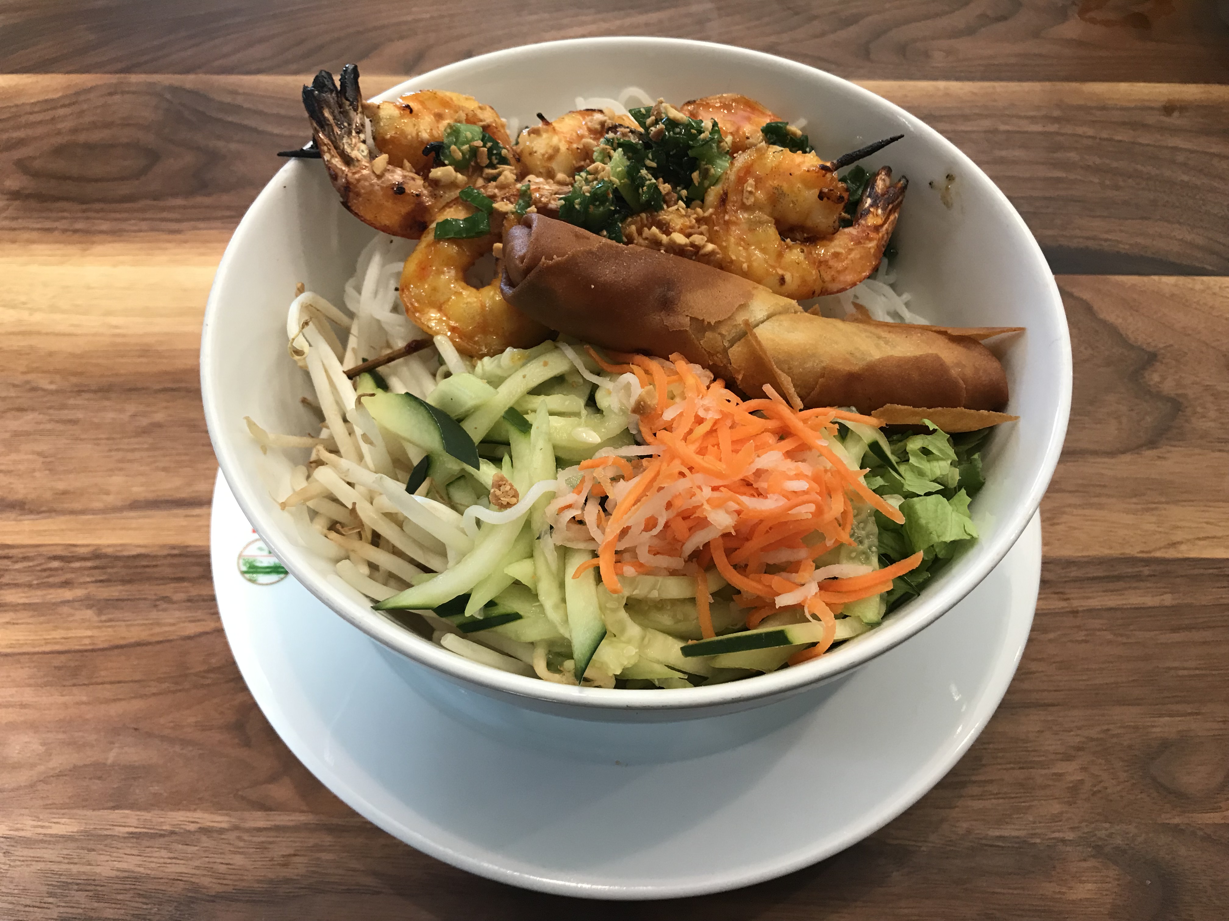 bun cha gio tom (rice vermicelli with shrimp and egg roll)